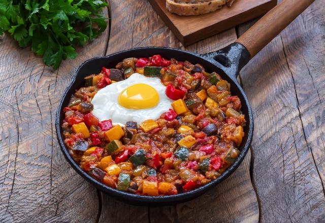 Connaissez-vous le pisto manchego, la variante espagnole de notre ratatouille à base de tomates et de poivrons ?