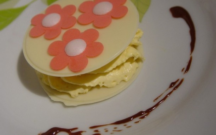 Mille feuille de chocolat blanc mousse d'abricot