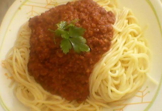 Spaghetti à la viande hachée