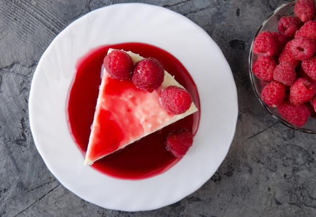 Cheesecake aux framboises & chocolat blanc