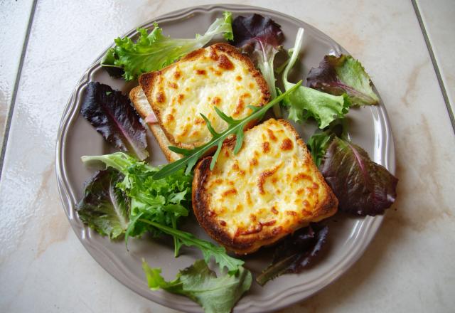 Croque-monsieur à la béchamel