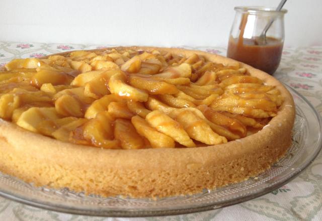 Tarte aux pommes caramélisées sans œufs ni crème