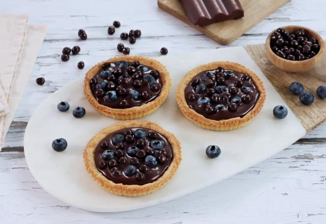 Tartelettes aux myrtilles et chocolat