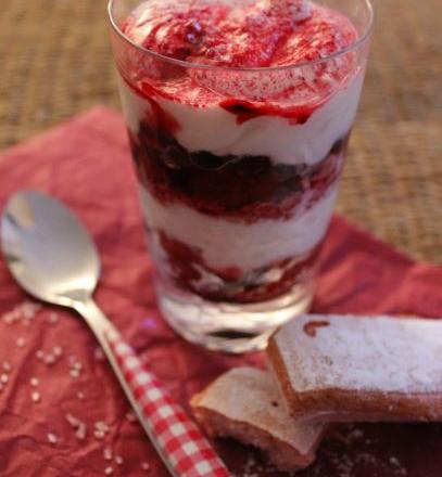 Tiramisu aux fruits rouges inratable