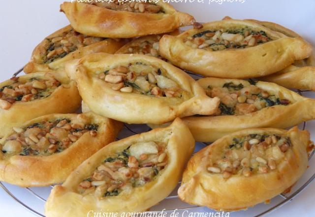 Pide aux épinards chèvre et pignons