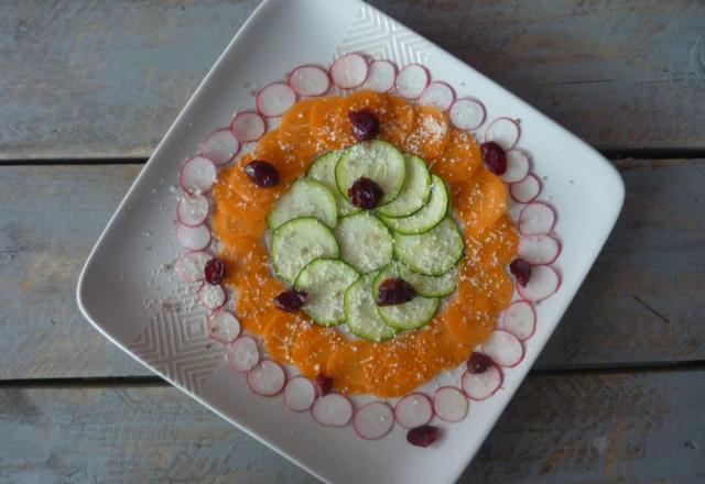 Carpaccio aux légumes et cranberries