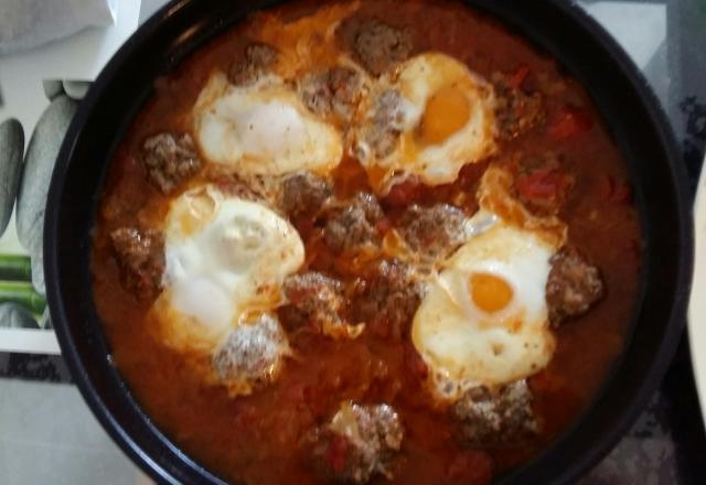 Tajine de Kefta aux œufs