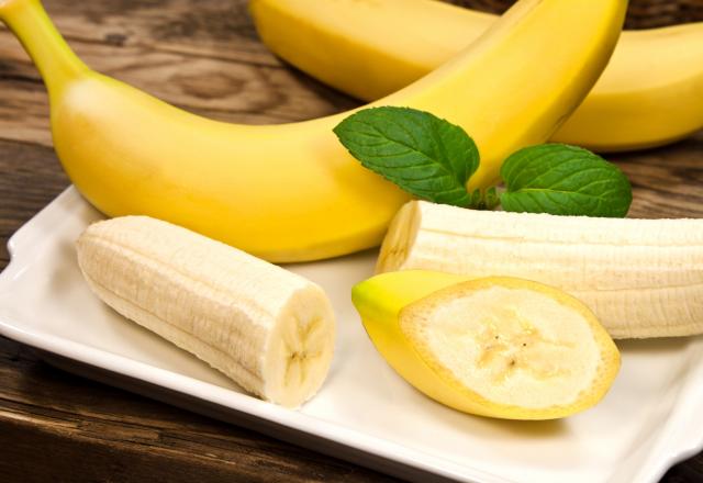 Ne jetez plus les filaments des bananes ! Une nutritionniste dévoile leurs incroyables  bienfaits et la manière de les utiliser