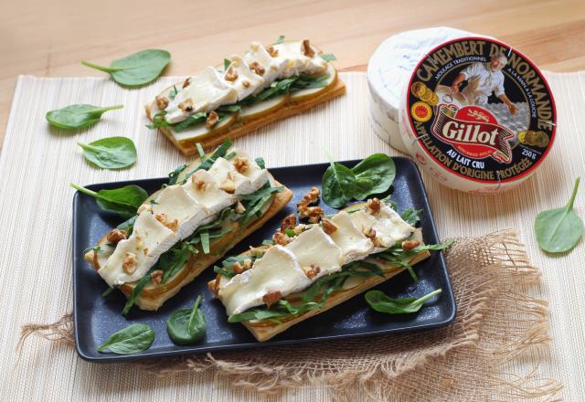 Fausse tarte fine au camembert et à la poire