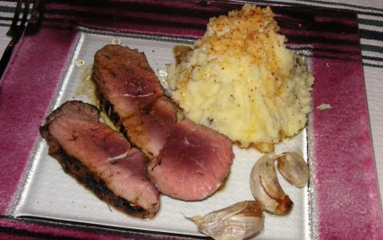 Agneau au miel et sa purée parfumée à l'olive