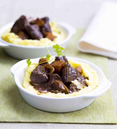 Cœur de veau braisé au chocolat et polenta