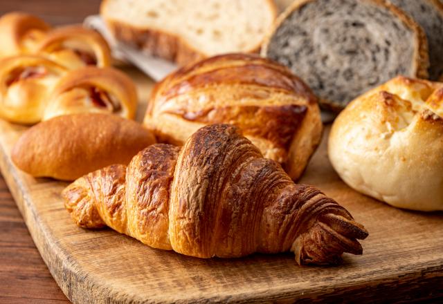 Du pain et des viennoiseries de la veille vendus 50% moins cher : découvrez ce concept anti-gaspillage et économique !