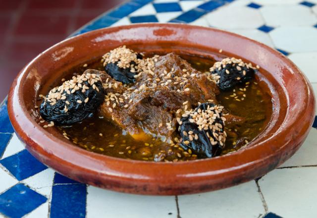 Lham Lahlou : Tajine agneau et pruneaux