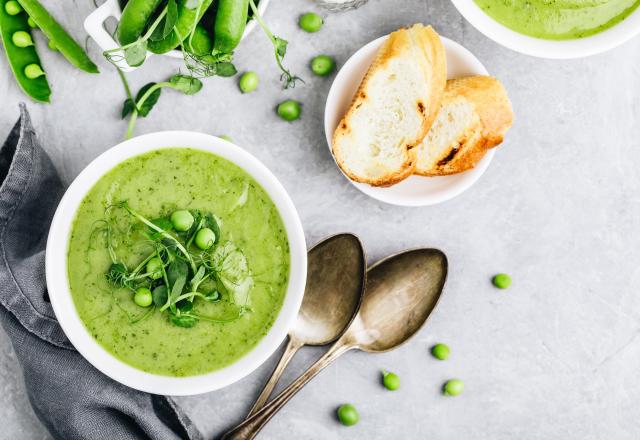 Velouté de courgettes aux petits pois et vache qui rit