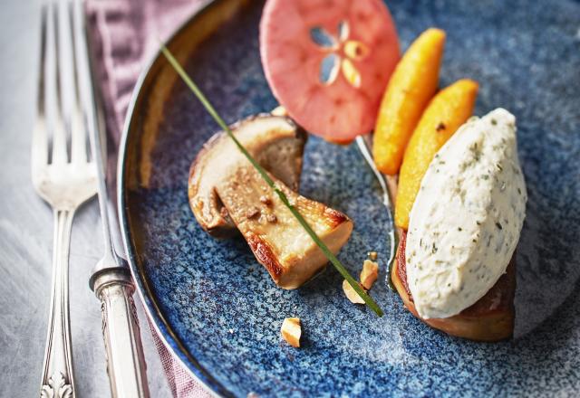 Foie gras poêlé, Tartare® Ail Sauvage, cèpes & pommes caramélisés