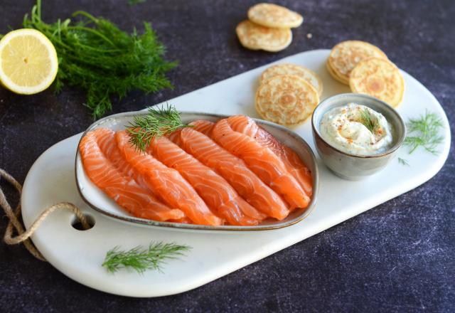 Comment faire un saumon gravlax express pour le repas de Noël ?