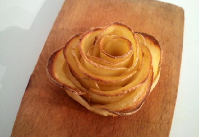 Roses feuilletées aux pommes de terre