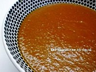 Chutney de tamarin à la tomate