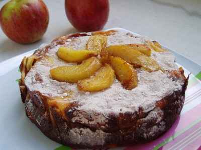 Cheesecake aux pommes caramélisées et pain d'épices