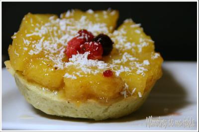 Tartelette sablée au thé vert à l'ananas caramélisé au gingembre