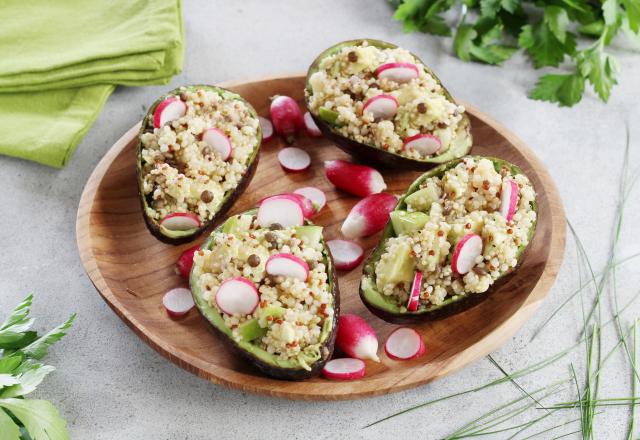 Barquettes d'avocat farcies au Quinoa et Lentilles