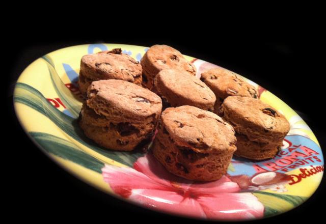 British Breakfast: Scones raisins / cranberries !