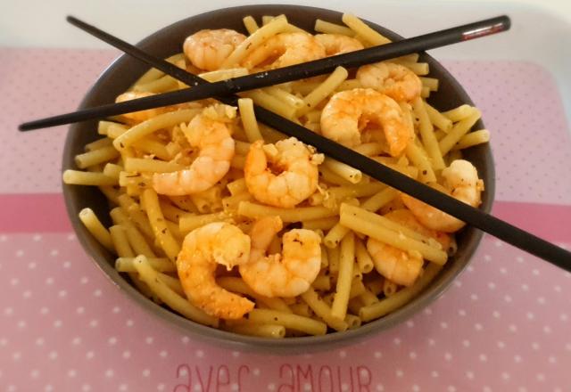 Crevettes sautées à l'ail et piment d'Espelette, pâtes au basilic