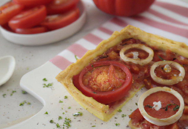 Tarte à l'oignon et à la tomate