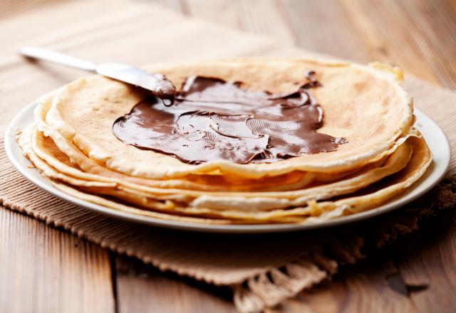 Pâte à tartiner, confitures, voici 5 idées de garnitures pour rendre tes crêpes bien gourmandes