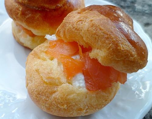 Brioche au cottage cheese et saumon fumé