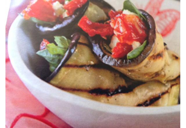 Rouleaux d'aubergine au roquefort