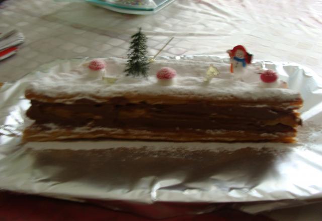 Bûche feuilletée