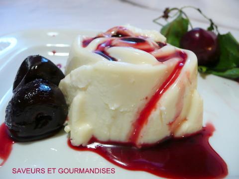 Panna cotta aux 2 cerises