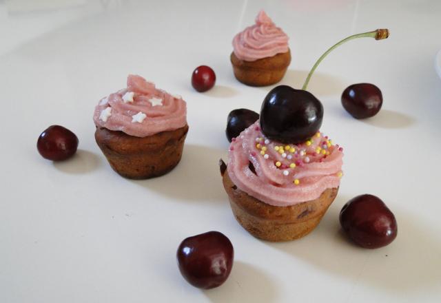 Mini-cupcakes épicés aux cerises