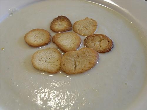 Velouté de céleri au bleu