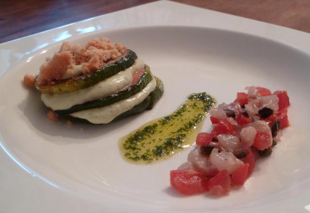 Chaud-froid de courgettes et son tartare de bar aux légumes