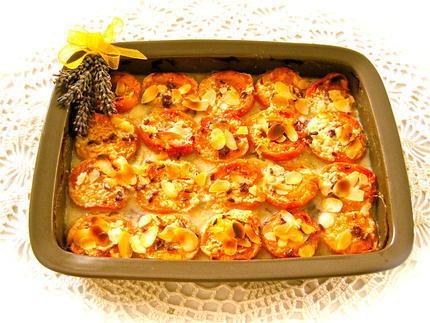 Gratin d'abricots aux amandes et fleurs de lavande