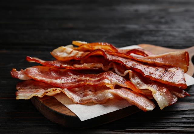 Voici l’astuce à connaitre pour avoir un bacon grillé à la perfection !