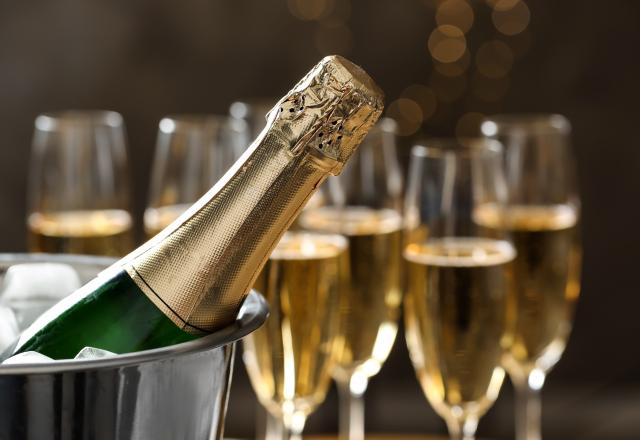 Cette “astuce incroyable” pour conserver votre champagne entamé marche-t-elle vraiment ?