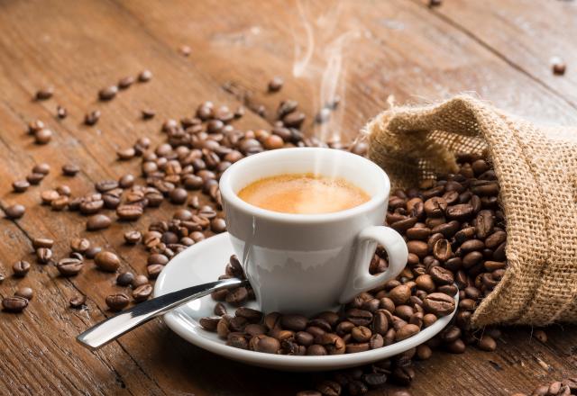 Voici le moment précis où boire du café pourrait rallonger votre vie, selon la science