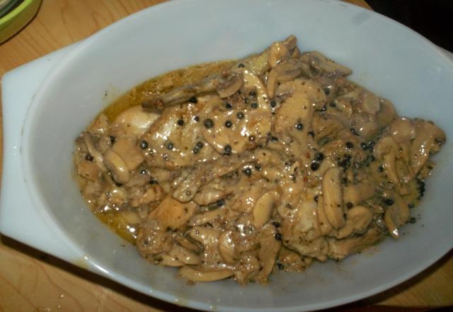 Fricassée de poulet au poivre vert