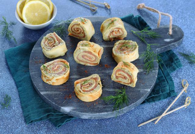 Makis de crêpes au pesto de légumes, saumon fumé et noix