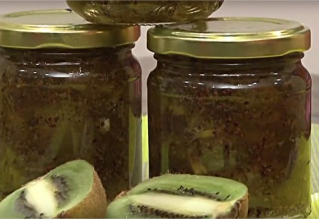 Confiture de kiwis au zeste de citron