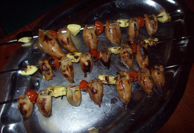 Brochettes de calamar farcies aux moules