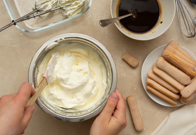 "Regardez-moi cette beauté, c'est absolument dingue": un chef italien partage sa recette de mascarpone maison !