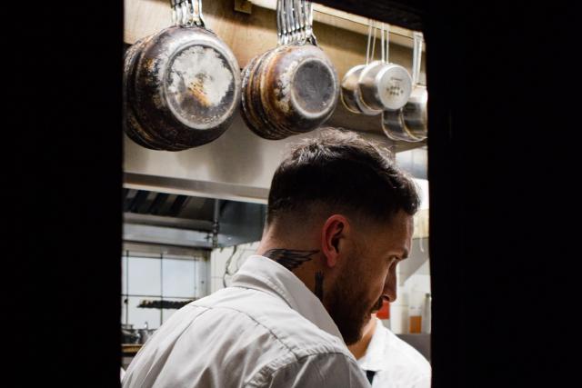 "Je ne veux pas agir comme ces gars-là" : Jérémy Falissard (Top Chef) nous livre son témoignage sur la santé mentale en cuisine