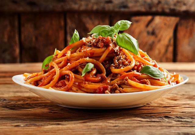 Spaghetti à la bolognaise . Stock-Adobe