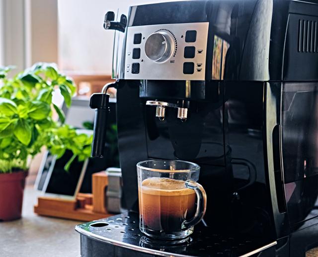 Comment détartrer sa machine à café sans l’abimer ?