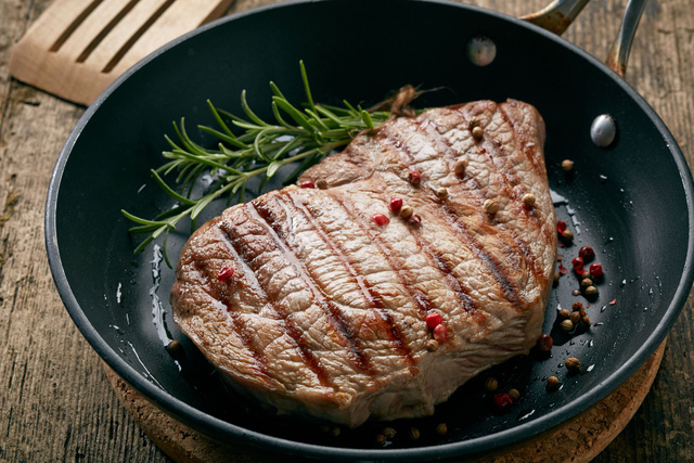 Secrets de cuisson :  Comment réussir la cuisson de son steak à la poêle ?