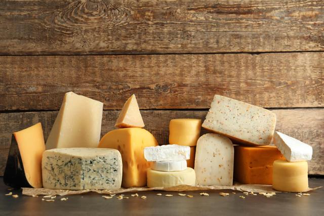 Du fromage même avec du cholestérol ? Cette nutritionniste donne son astuce pour ne pas renoncer à cet aliment